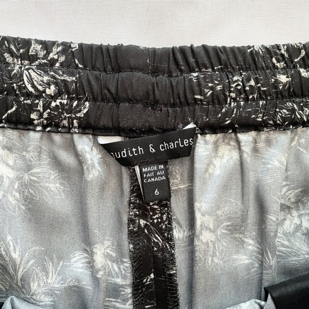 NWOT JUDITH & CHARLES BLACK WHITE SATIN BOTANICAL SIDE STRIPE DRAWSTRING PANTS - Picture 6 of 10